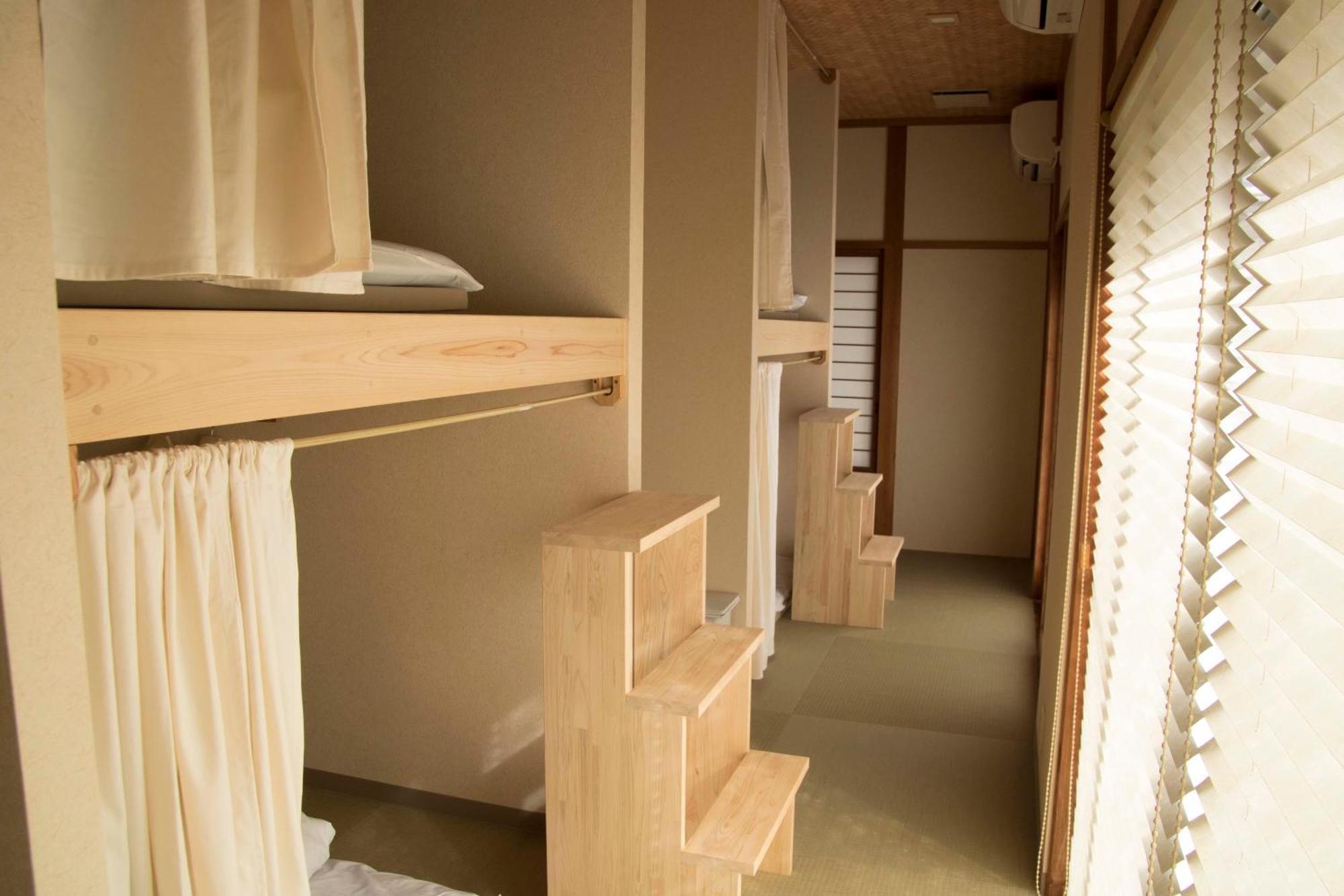 J-Hoppers Kumano Yunomine Guesthouse Hongu Ruang foto